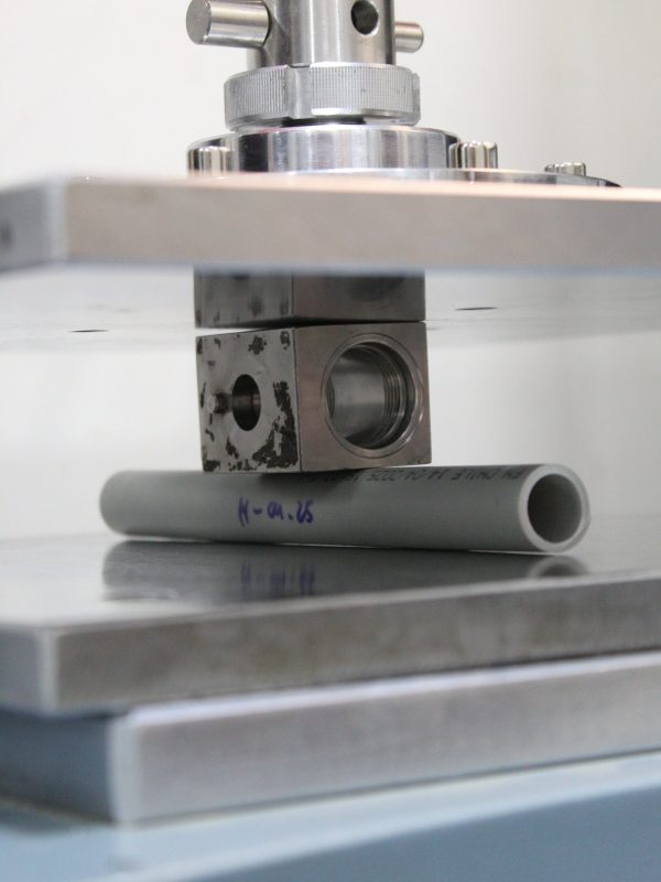 Equipo de tracción universal