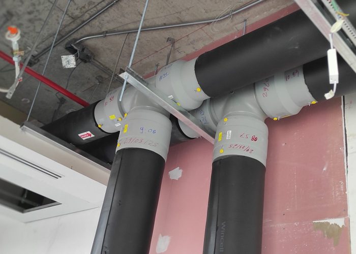 MATRIZ DE AGUA CALIENTE Y FRÍA